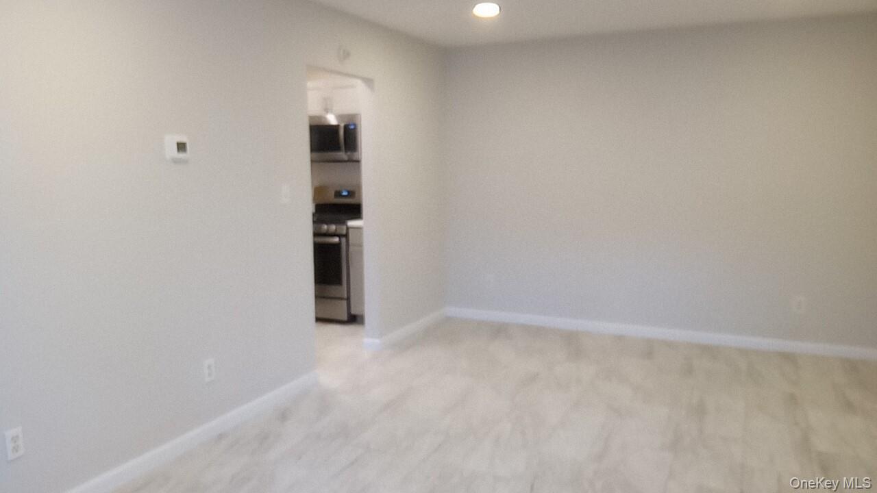 21 Sierra # 21, Coram, NY 11727