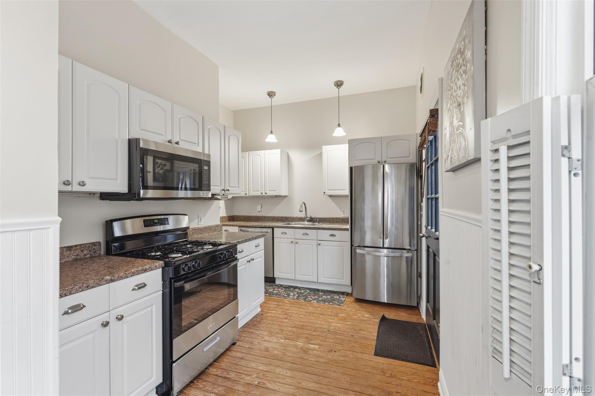 11 Oakdale Manor, Suffern, NY 10901