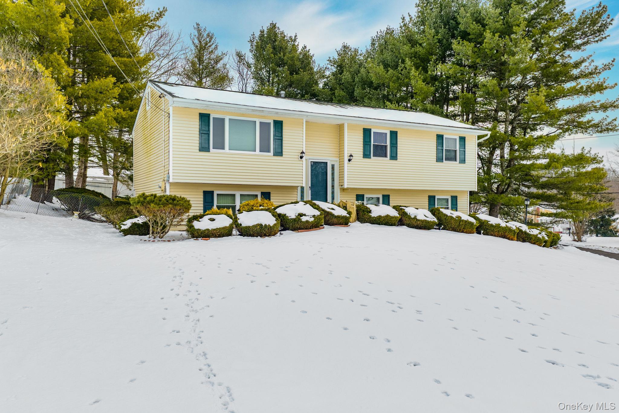 9 Michele Court, Middletown, NY 10941