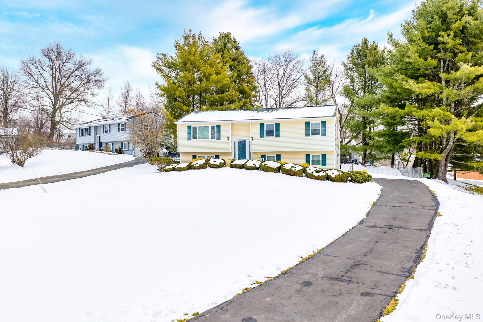 9 Michele Court, Middletown, NY 10941