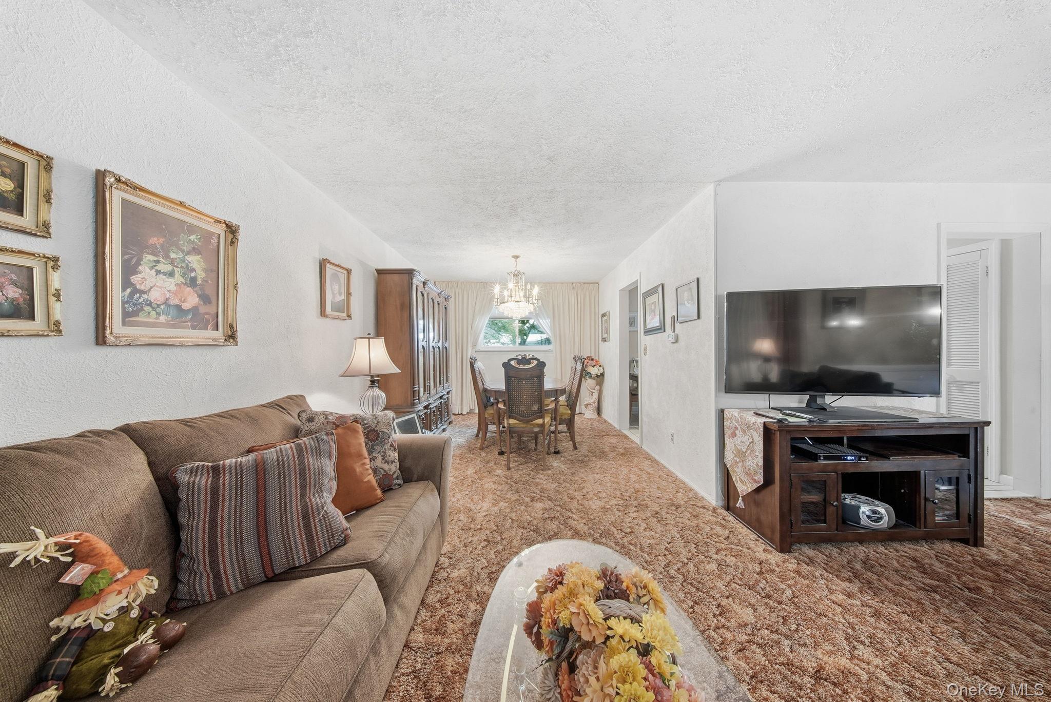 9 Michele Court, Middletown, NY 10941