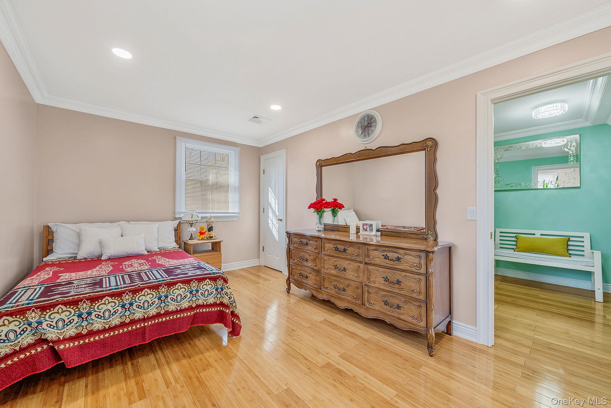 20 Howe Road, Coram, NY 11727