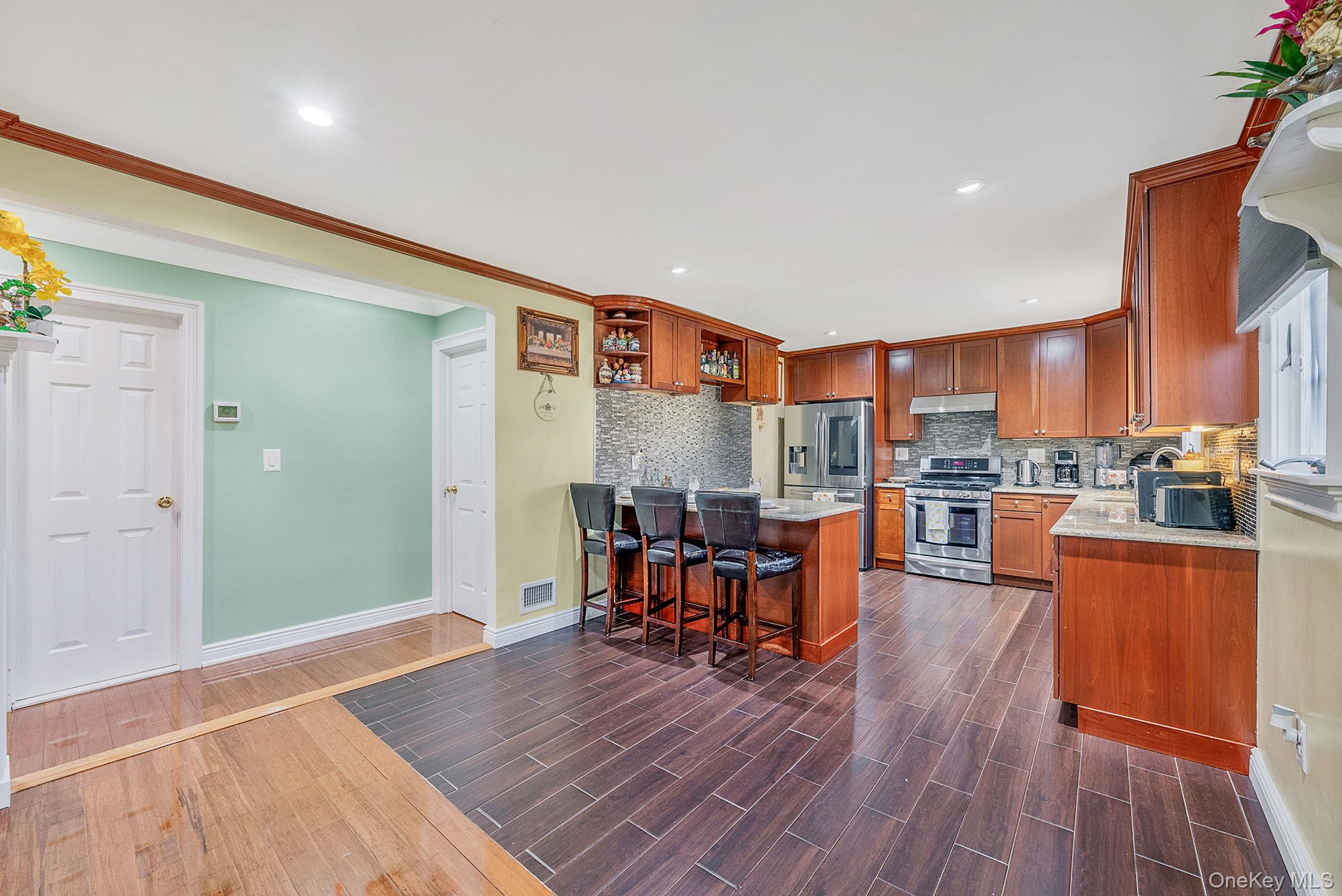 20 Howe Road, Coram, NY 11727