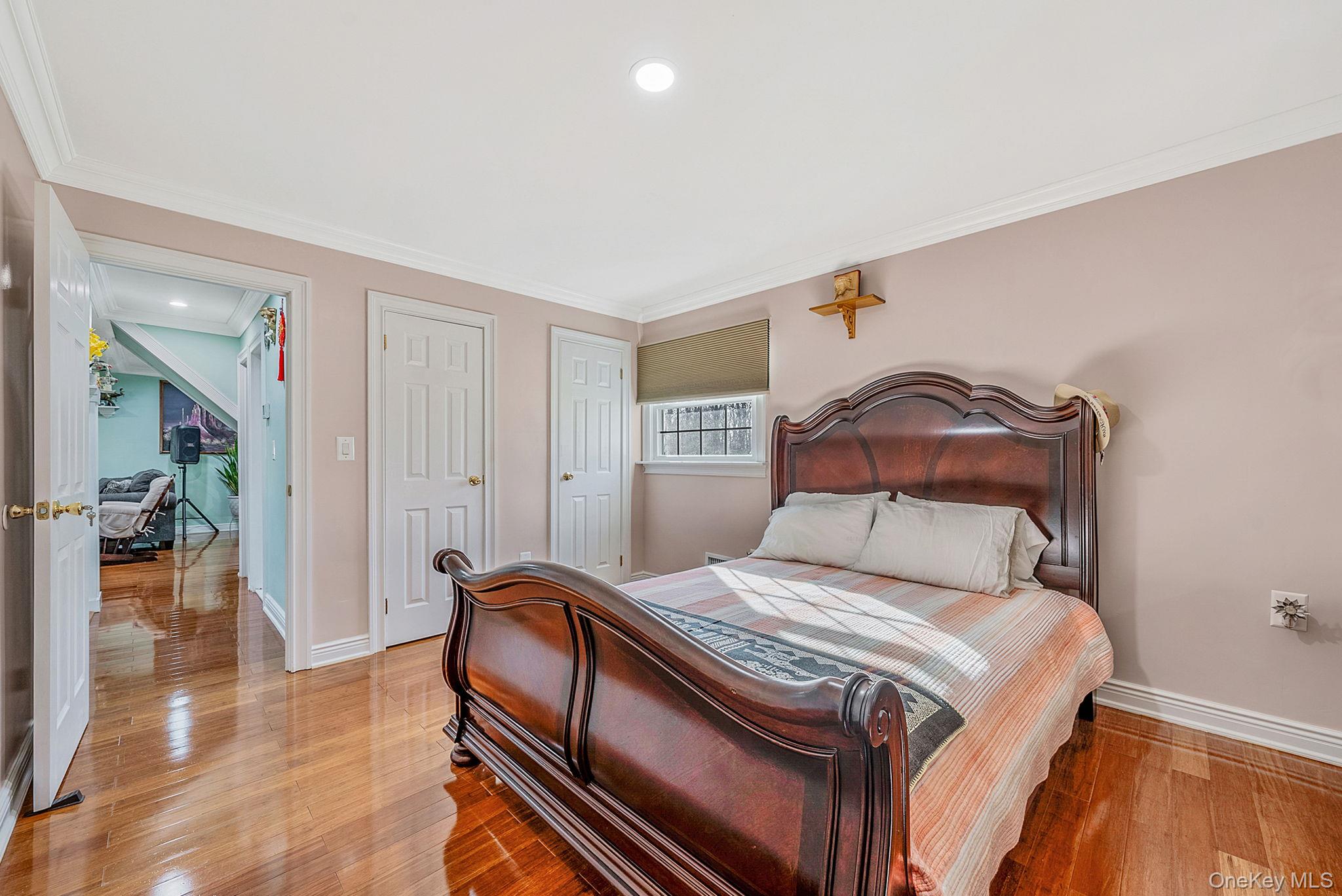 20 Howe Road, Coram, NY 11727