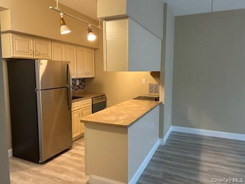 725 Miller Avenue # 117, Freeport, NY 11520