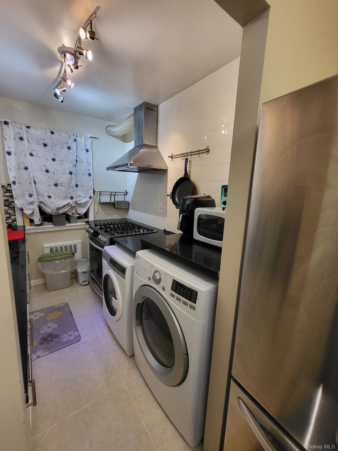 17-52 166th # 4-193, Whitestone, NY 11357