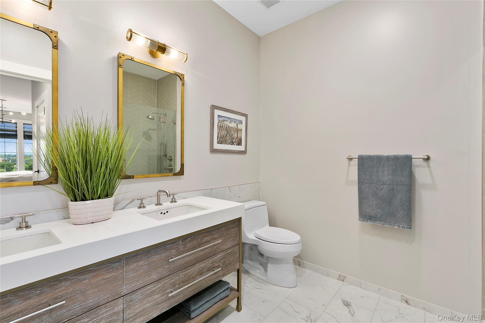 990 Corporate Drive # 412, Westbury, NY 11590