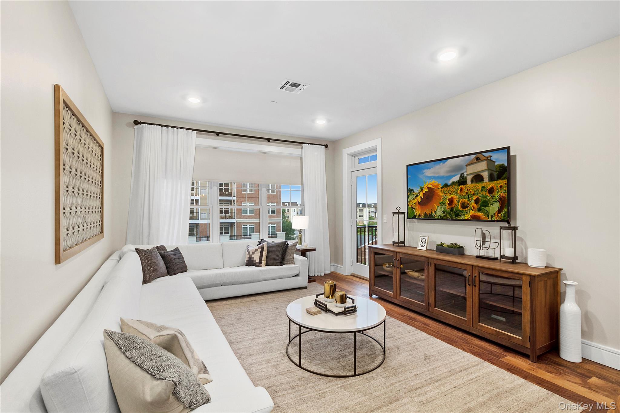 990 Corporate Drive # 412, Westbury, NY 11590