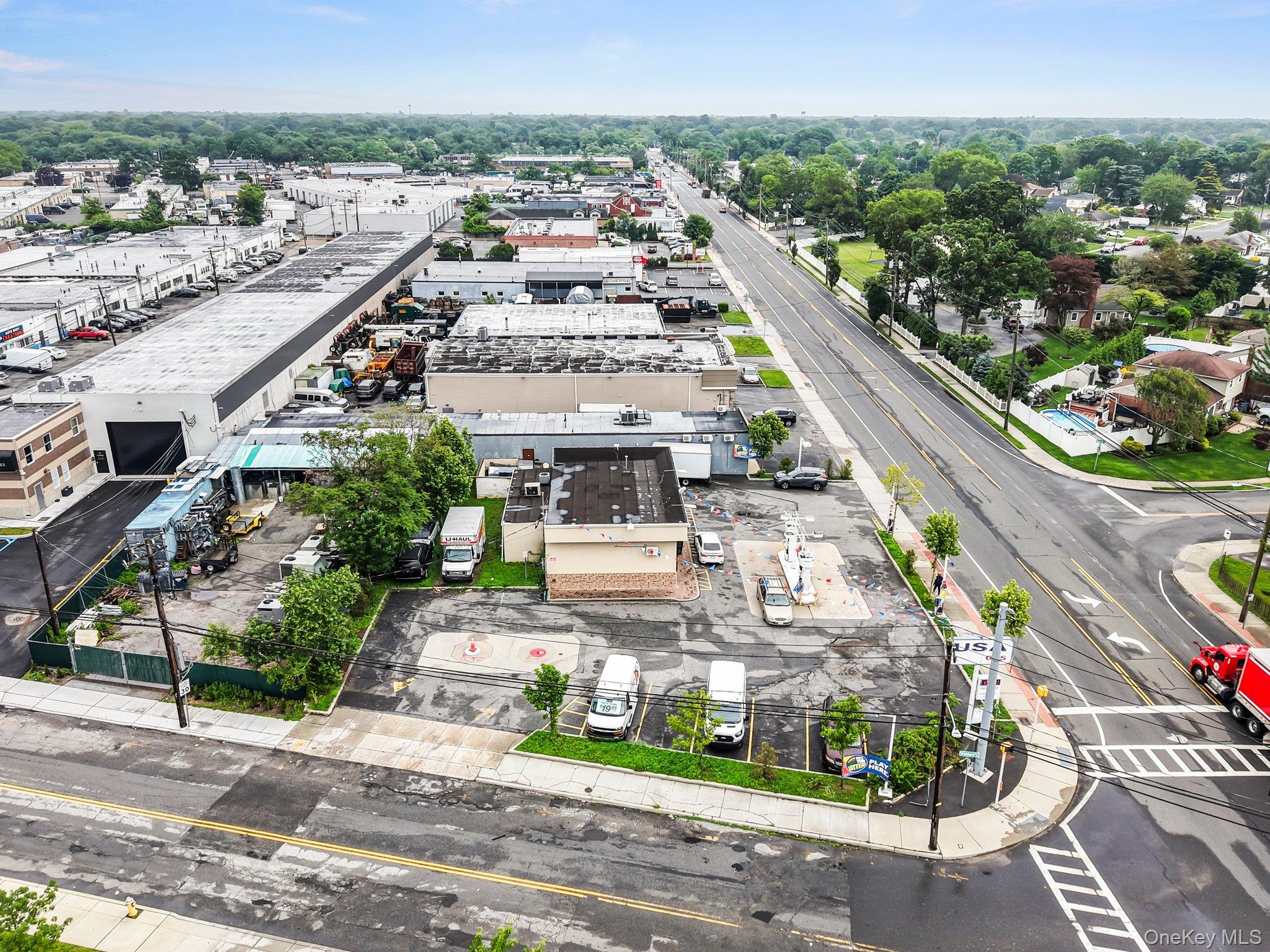 257 Bay Shore Road, Deer Park, NY 11729