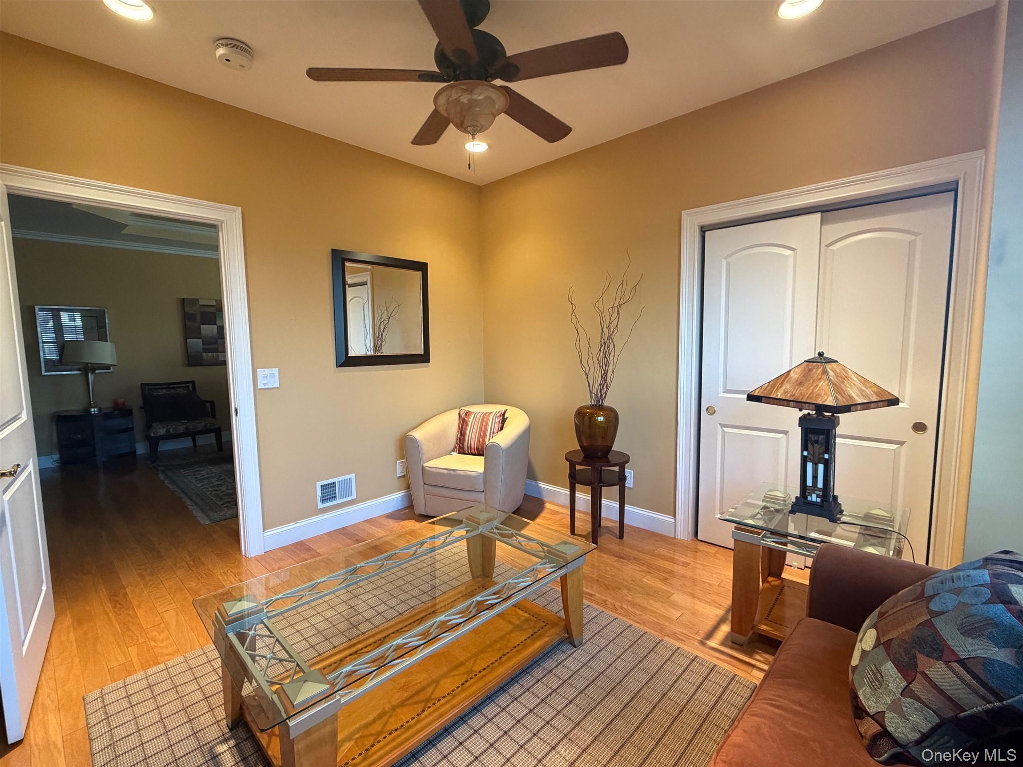 514 Pacing Way # 514, Westbury, NY 11590