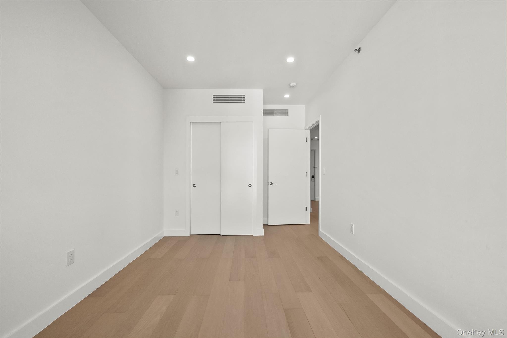 150-02 Northern Boulevard # 6F, Flushing, NY 11354