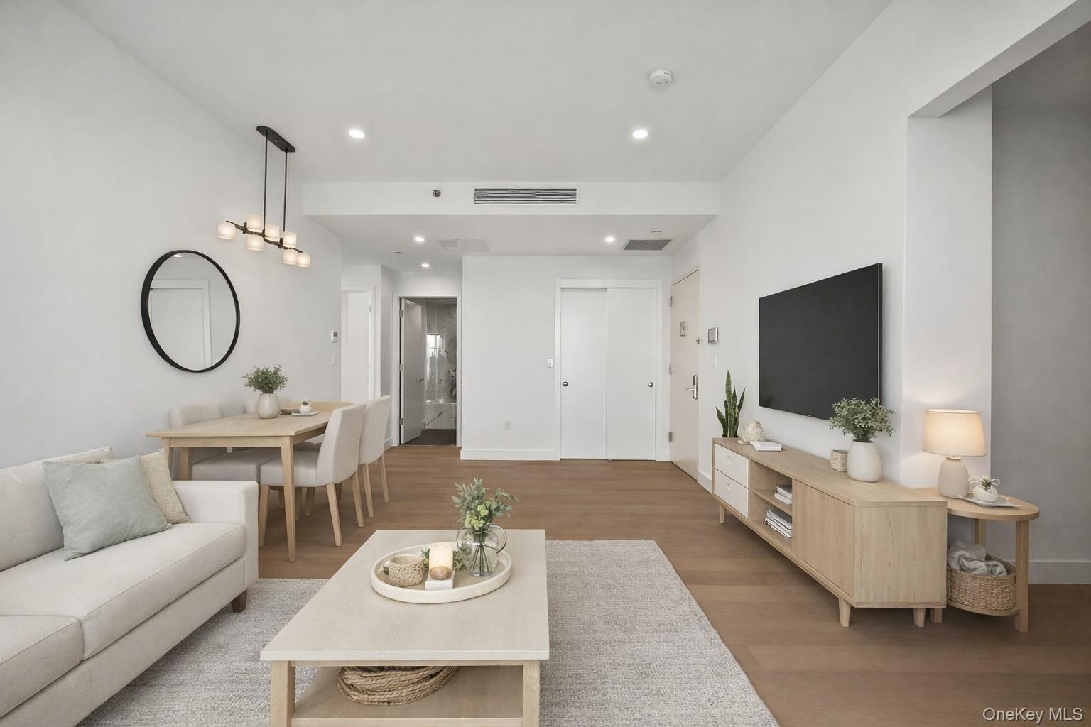 150-02 Northern Boulevard # 6F, Flushing, NY 11354