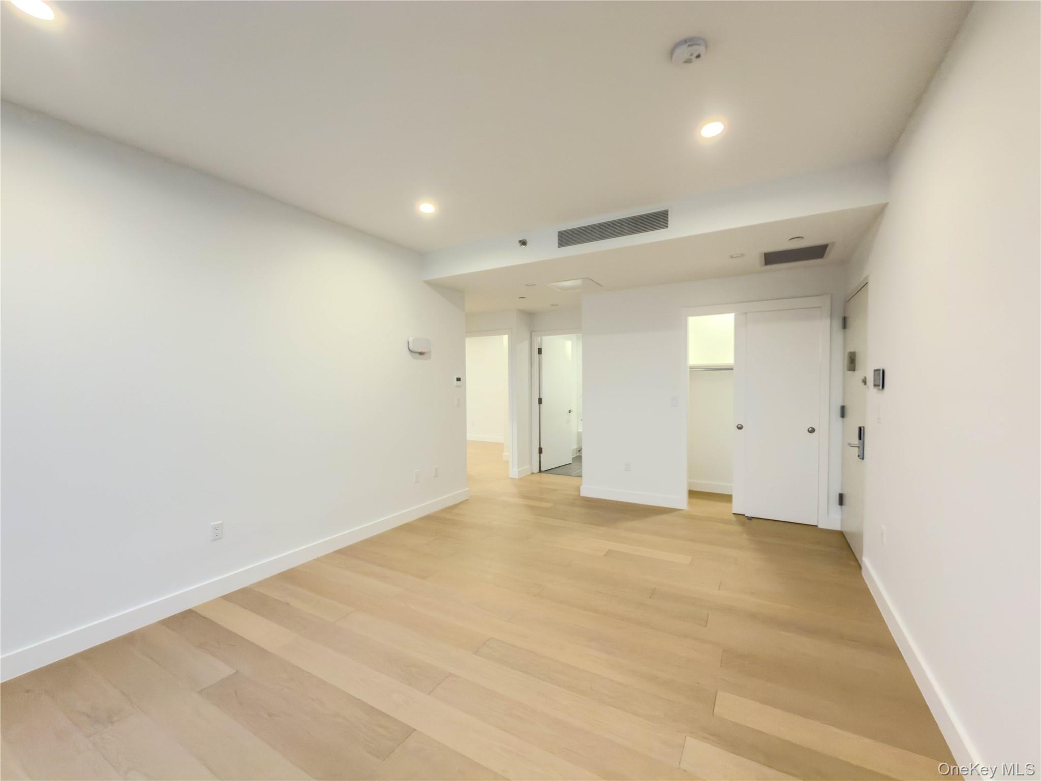 150-02 Northern Boulevard # 6F, Flushing, NY 11354