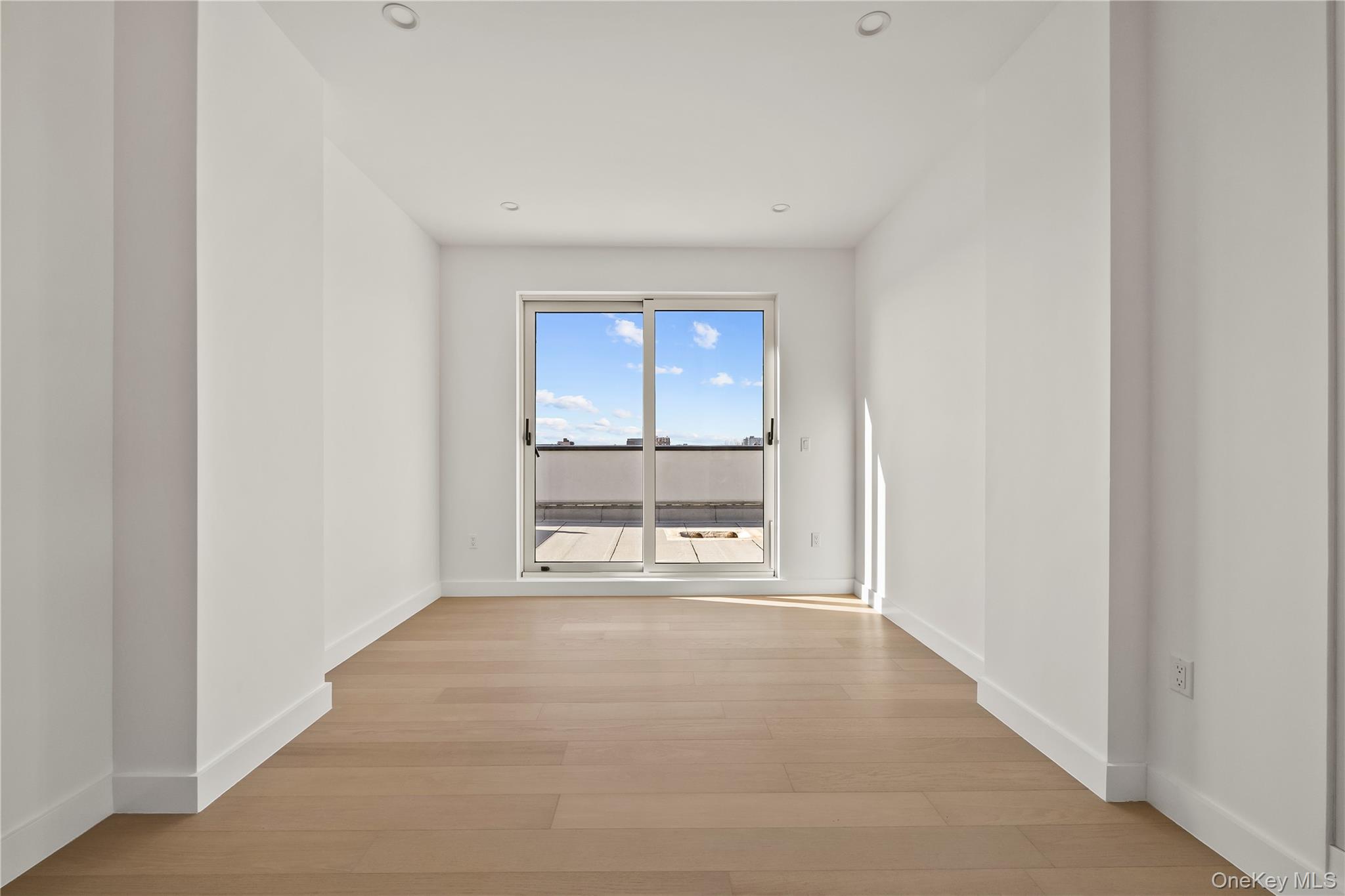 150-02 Northern Boulevard # 6F, Flushing, NY 11354