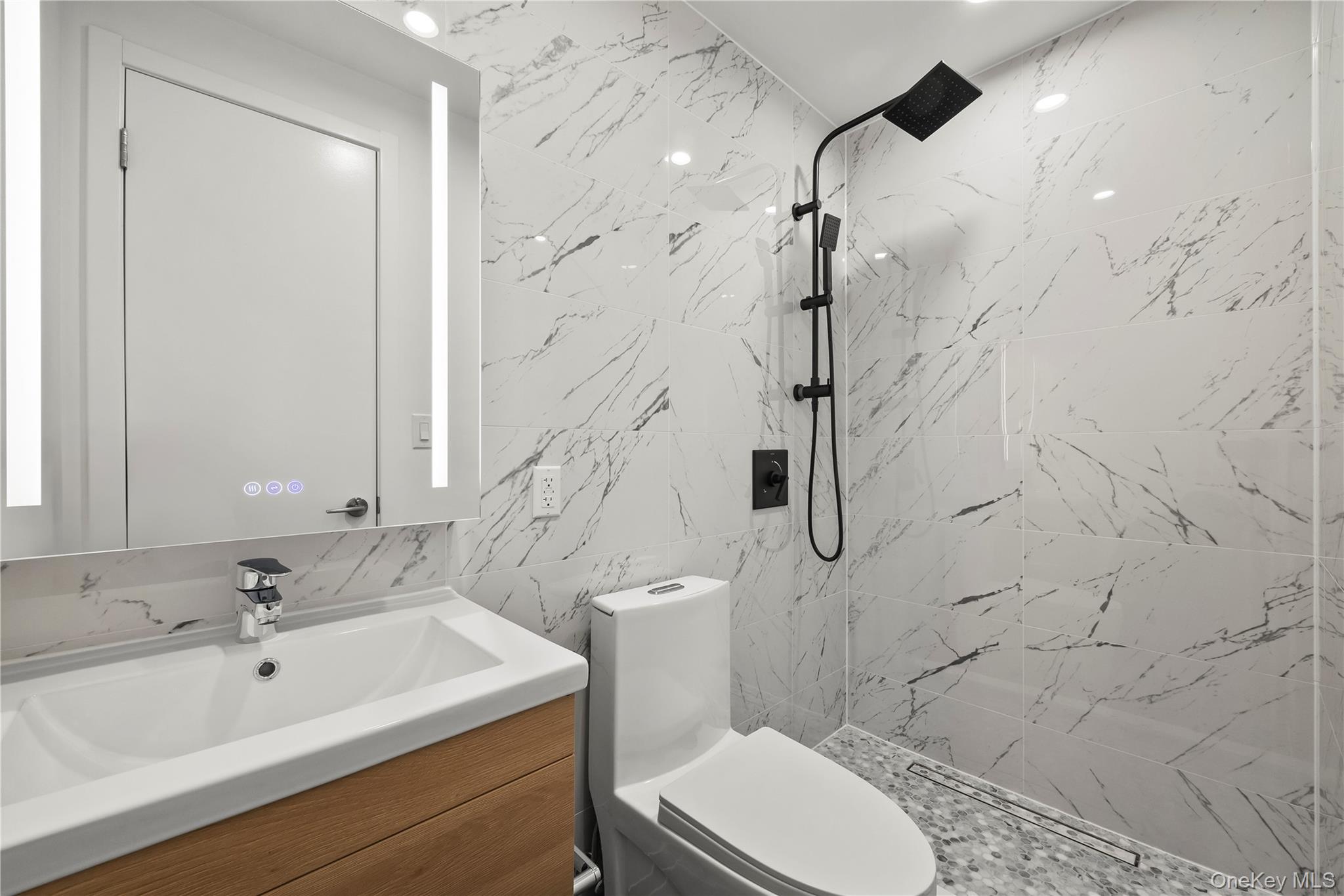 150-02 Northern Boulevard # 6F, Flushing, NY 11354