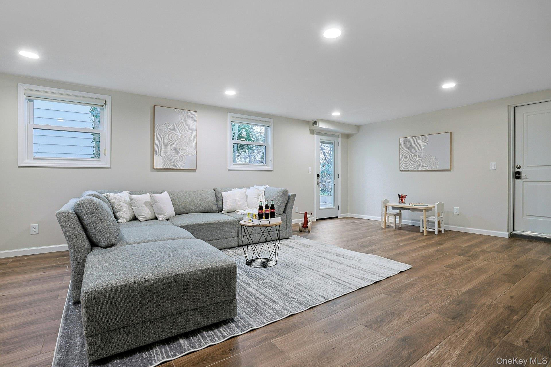 2 Doris Drive, Scarsdale, NY 10583