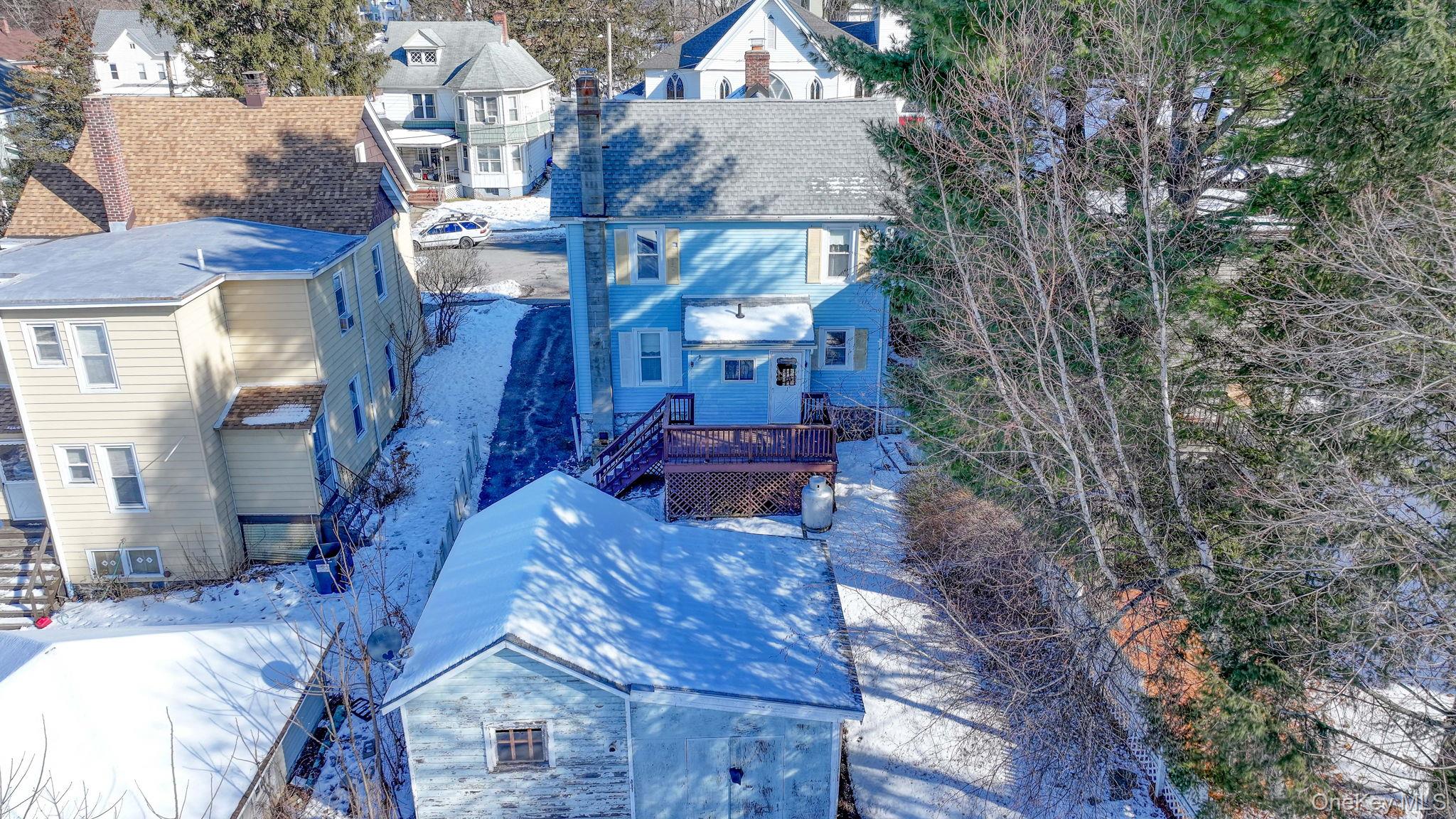 33 Bank Street, Walden, NY 12586