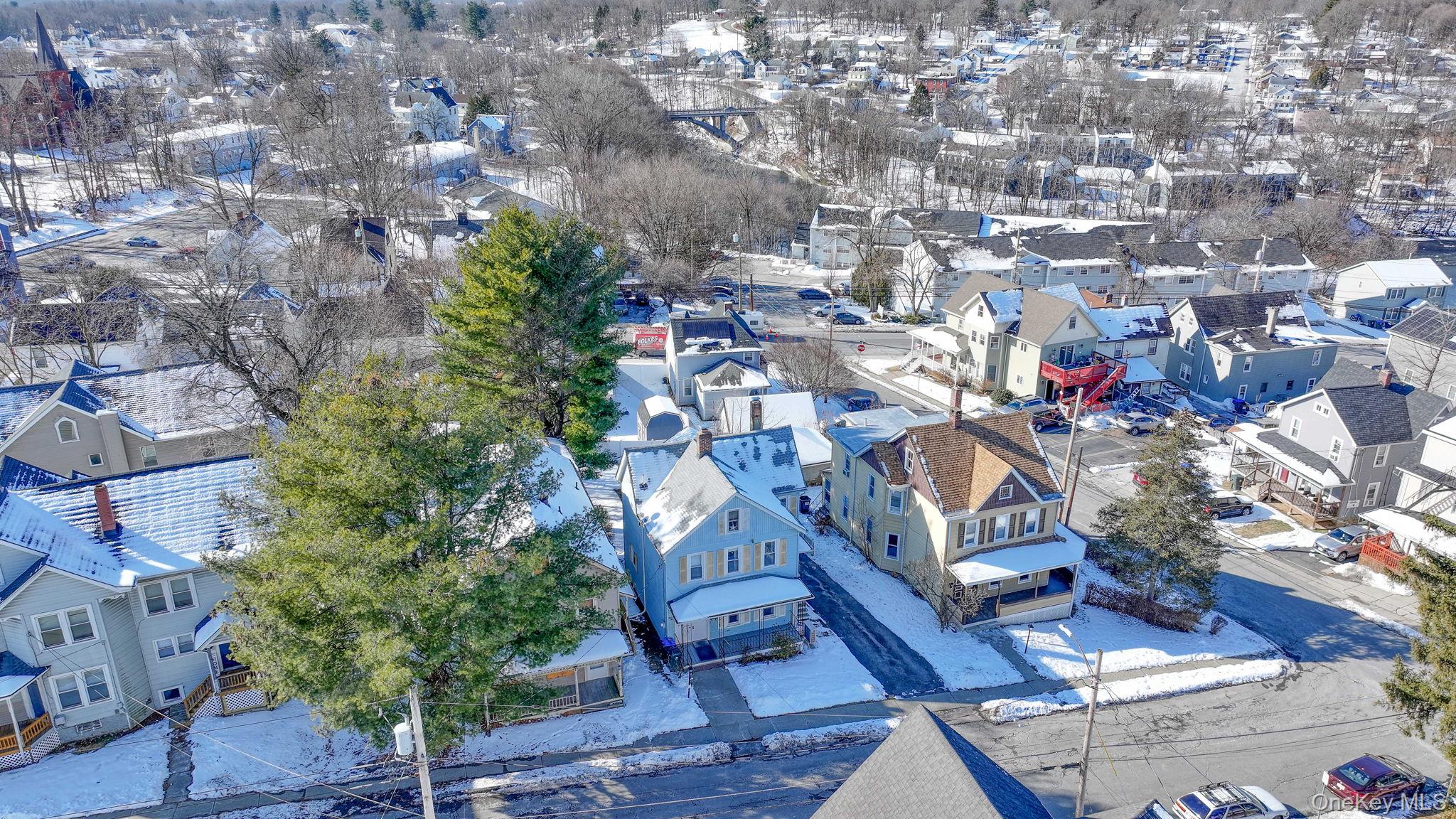 33 Bank Street, Walden, NY 12586