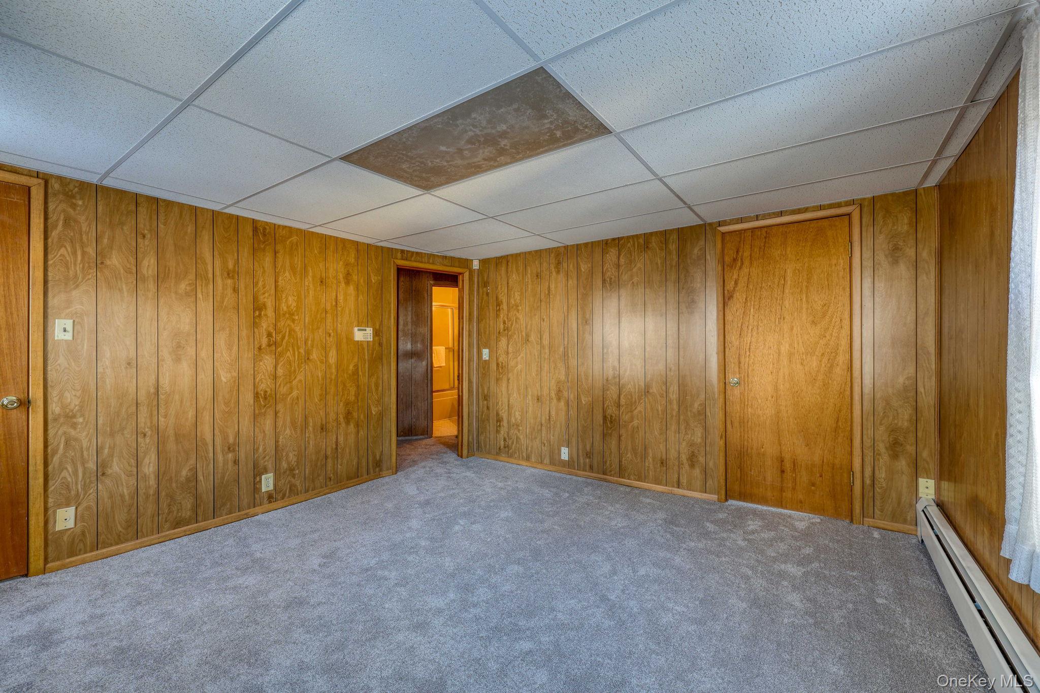 33 Bank Street, Walden, NY 12586