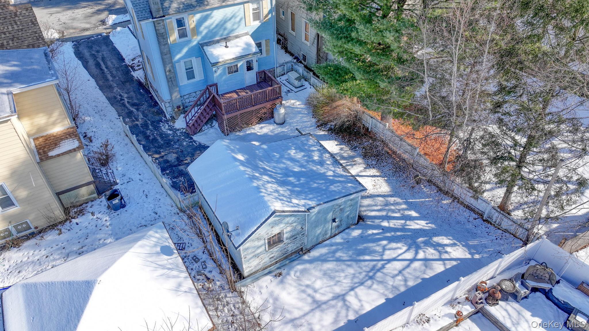 33 Bank Street, Walden, NY 12586