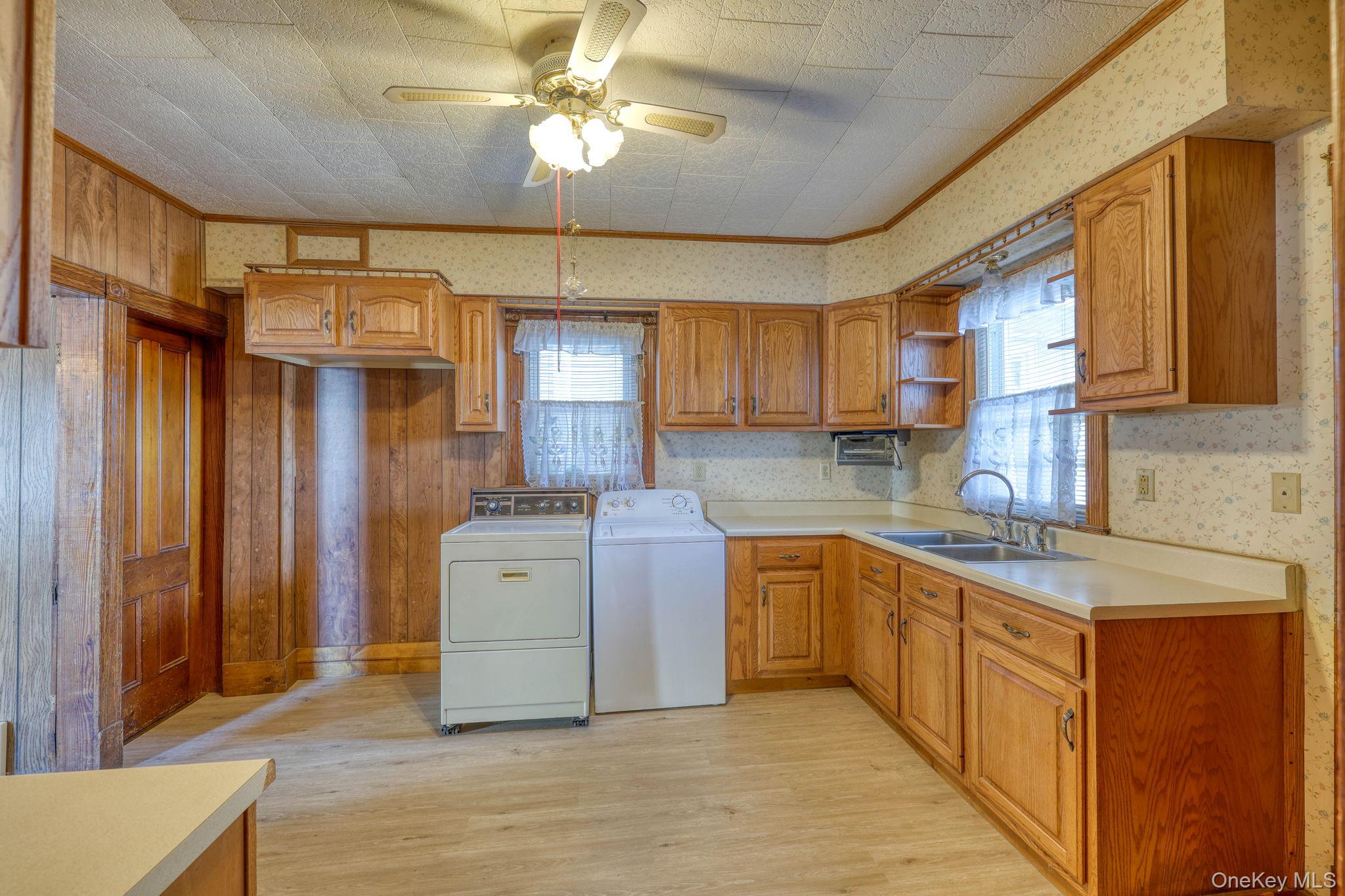 33 Bank Street, Walden, NY 12586