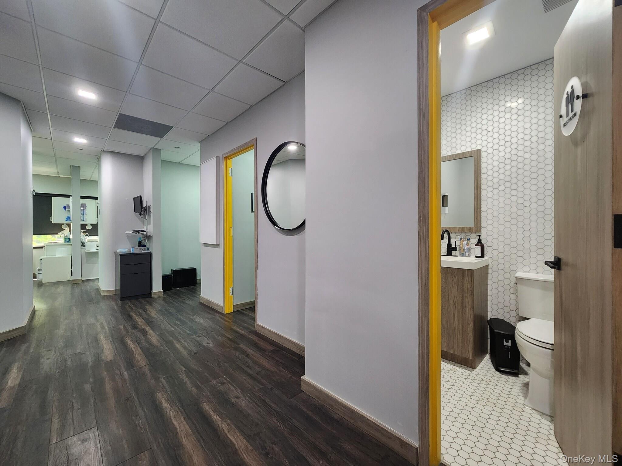 3 School Street # 202, Glen Cove, NY 11542