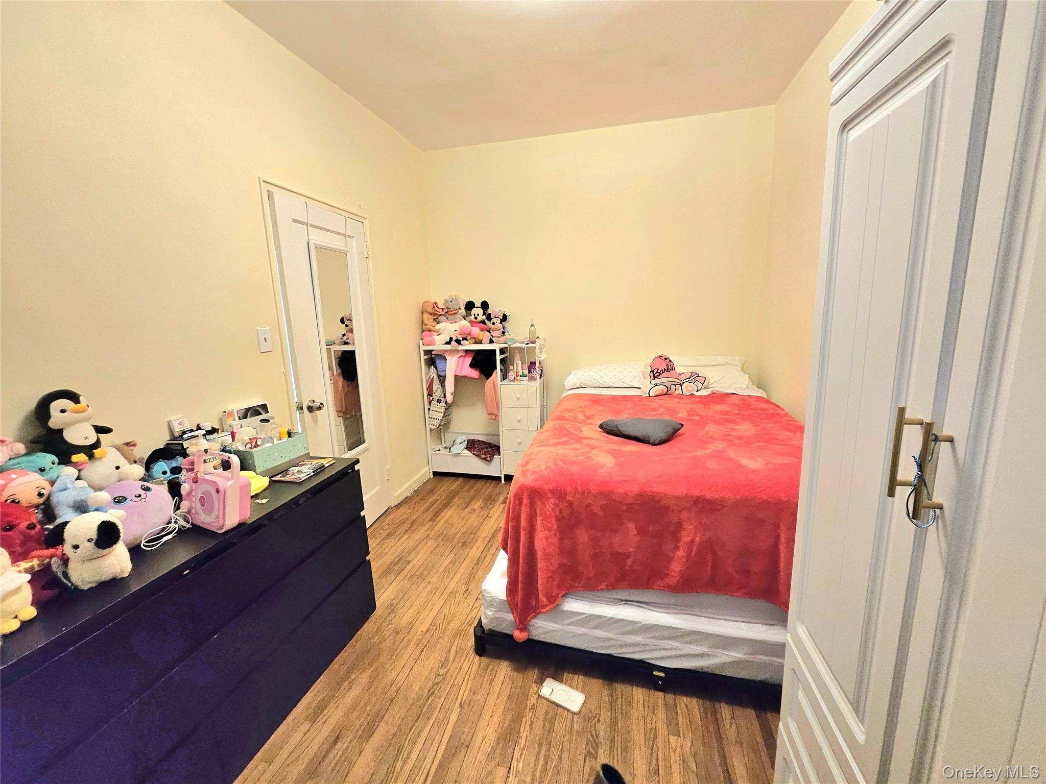 112-25 34 Avenue # H, Corona, NY 11368