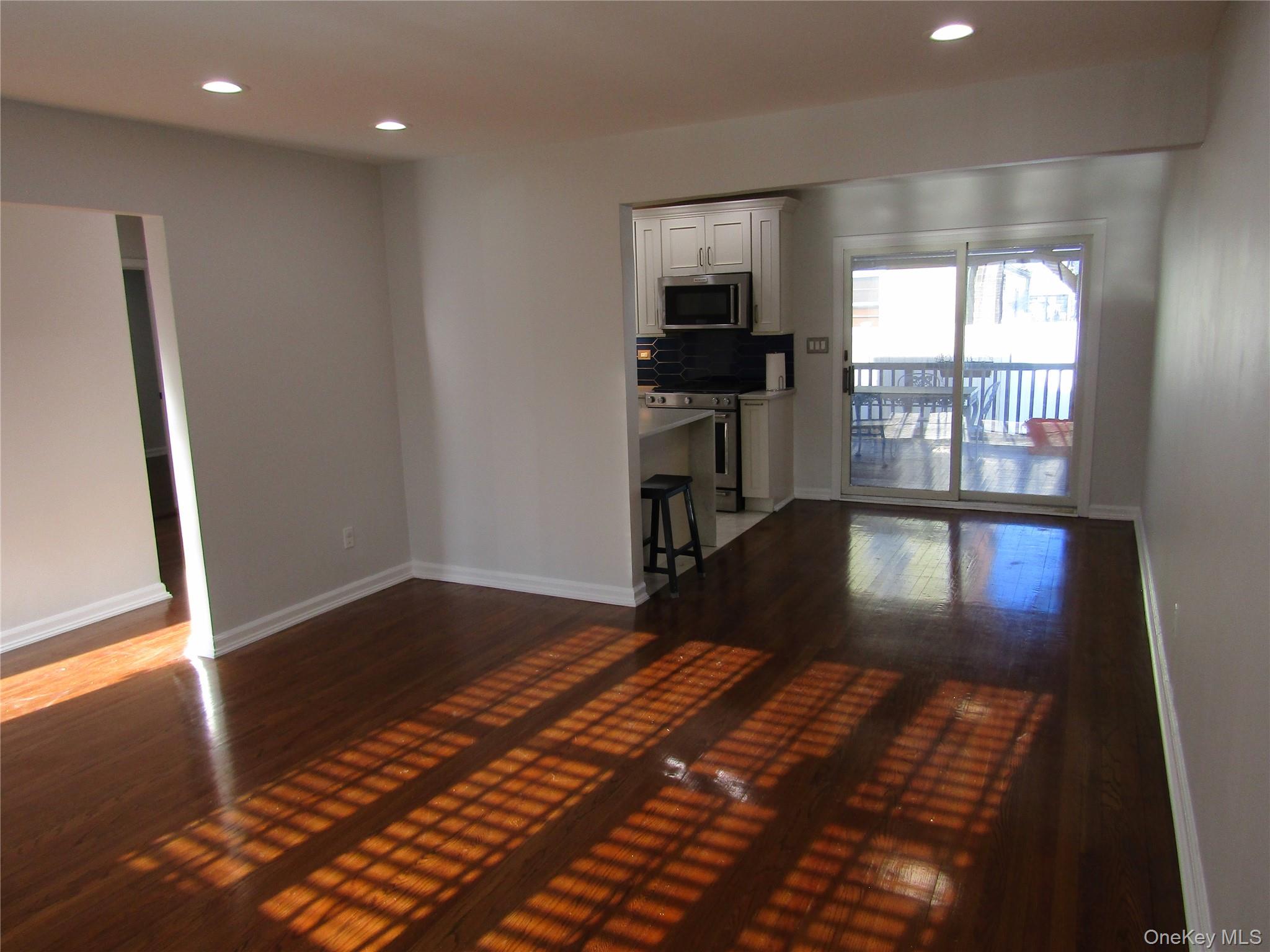 321 Redmont Road, West Hempstead, NY 11552