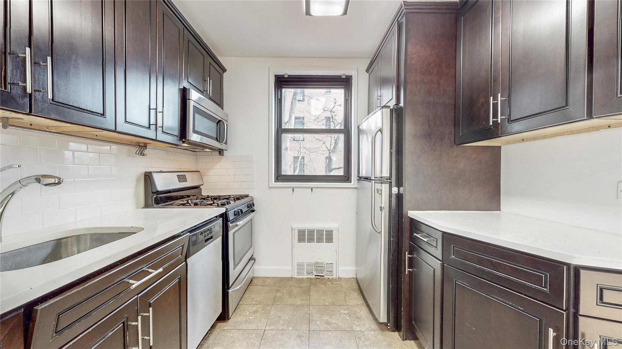 139 15 83rd. Avenue # 503, Briarwood, NY 11435