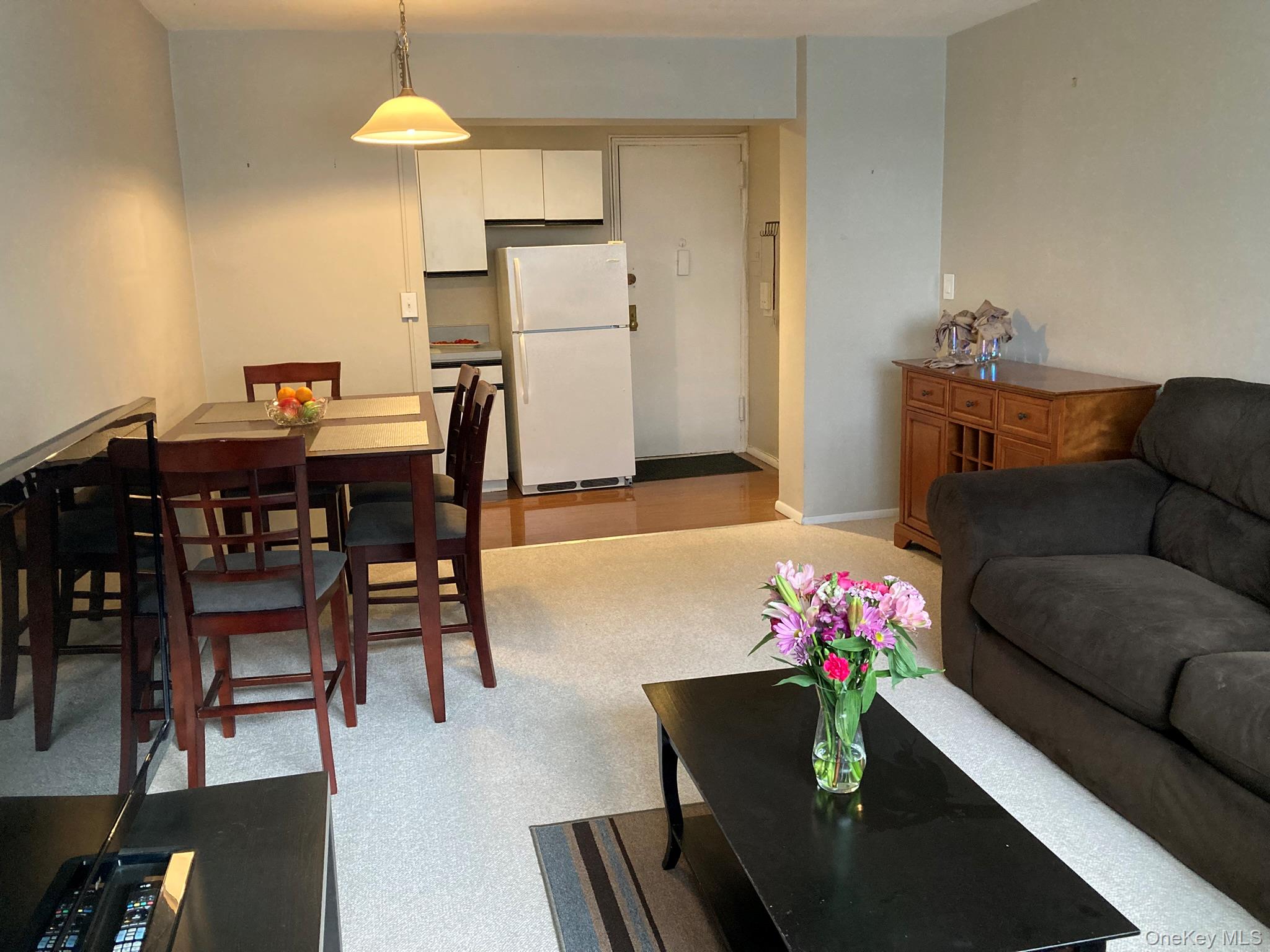 120 Horton Highway # A1, Mineola, NY 11501