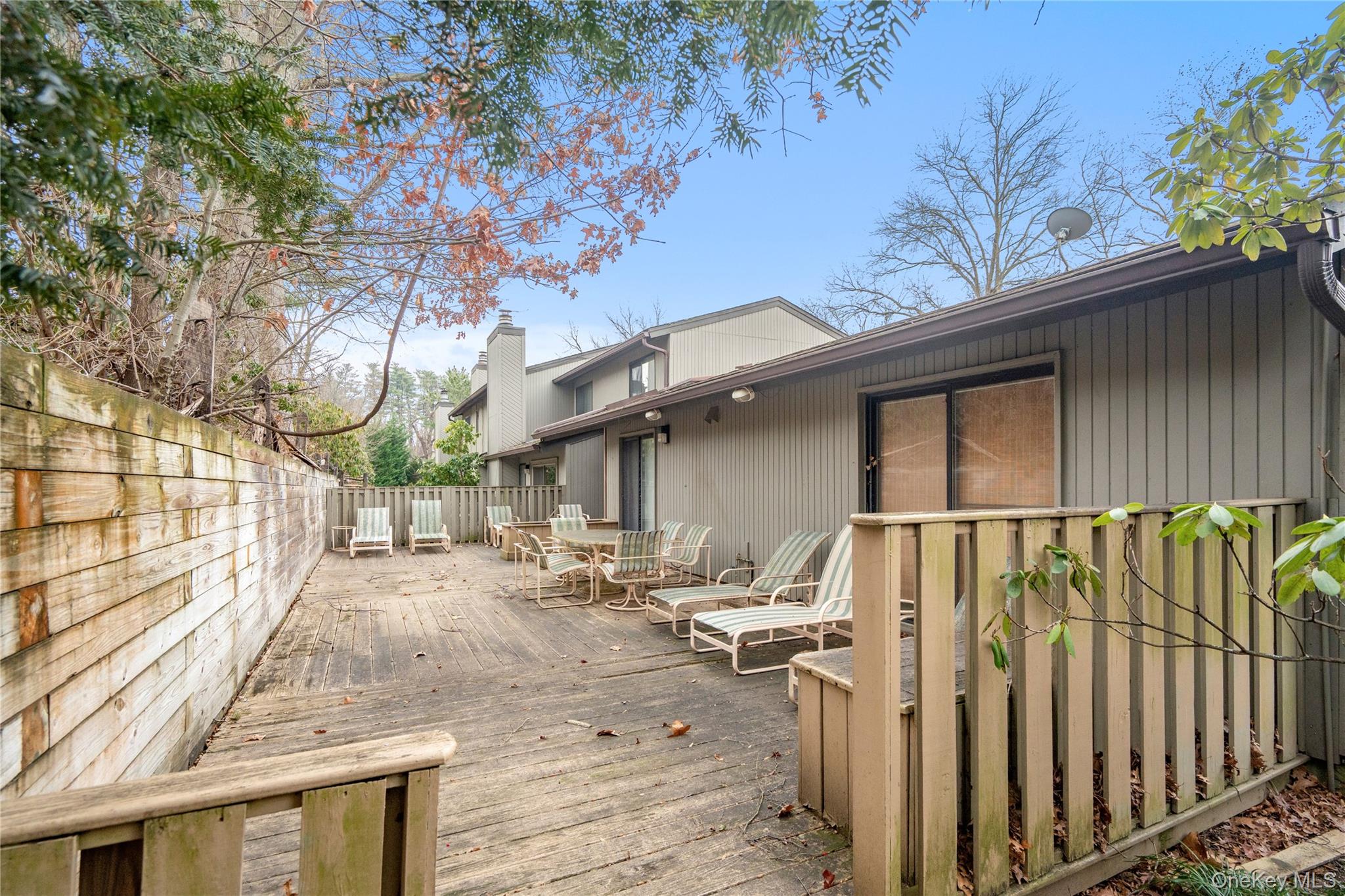 260 Vista Drive # 260, Jericho, NY 11753