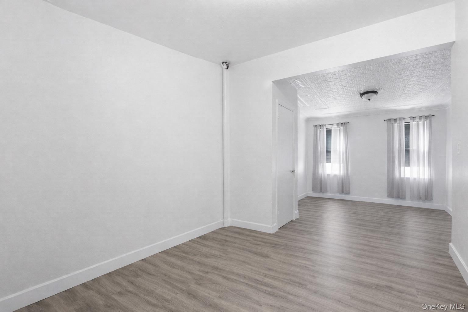 6089 54th Street, Maspeth, NY 11378