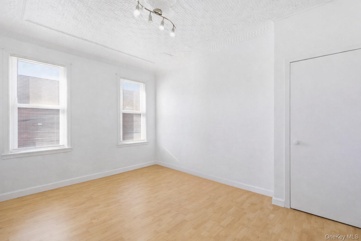 6089 54th Street, Maspeth, NY 11378