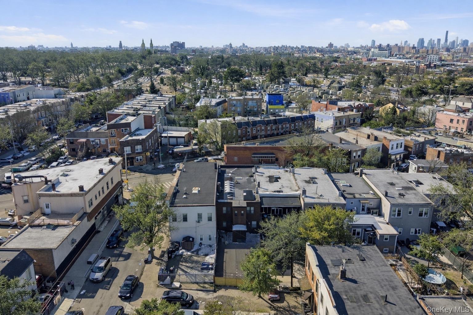 6089 54th Street, Maspeth, NY 11378