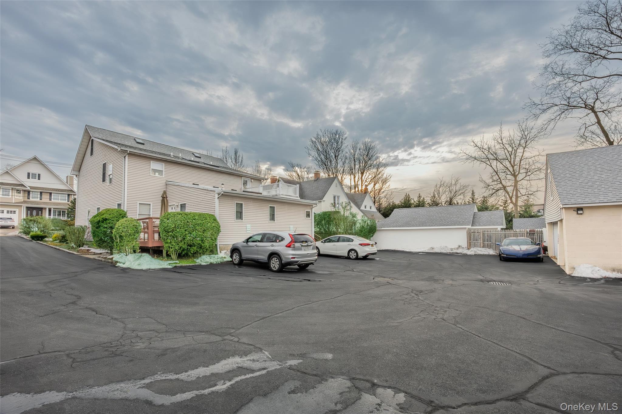 17 Fairview Street # A, Huntington, NY 11743