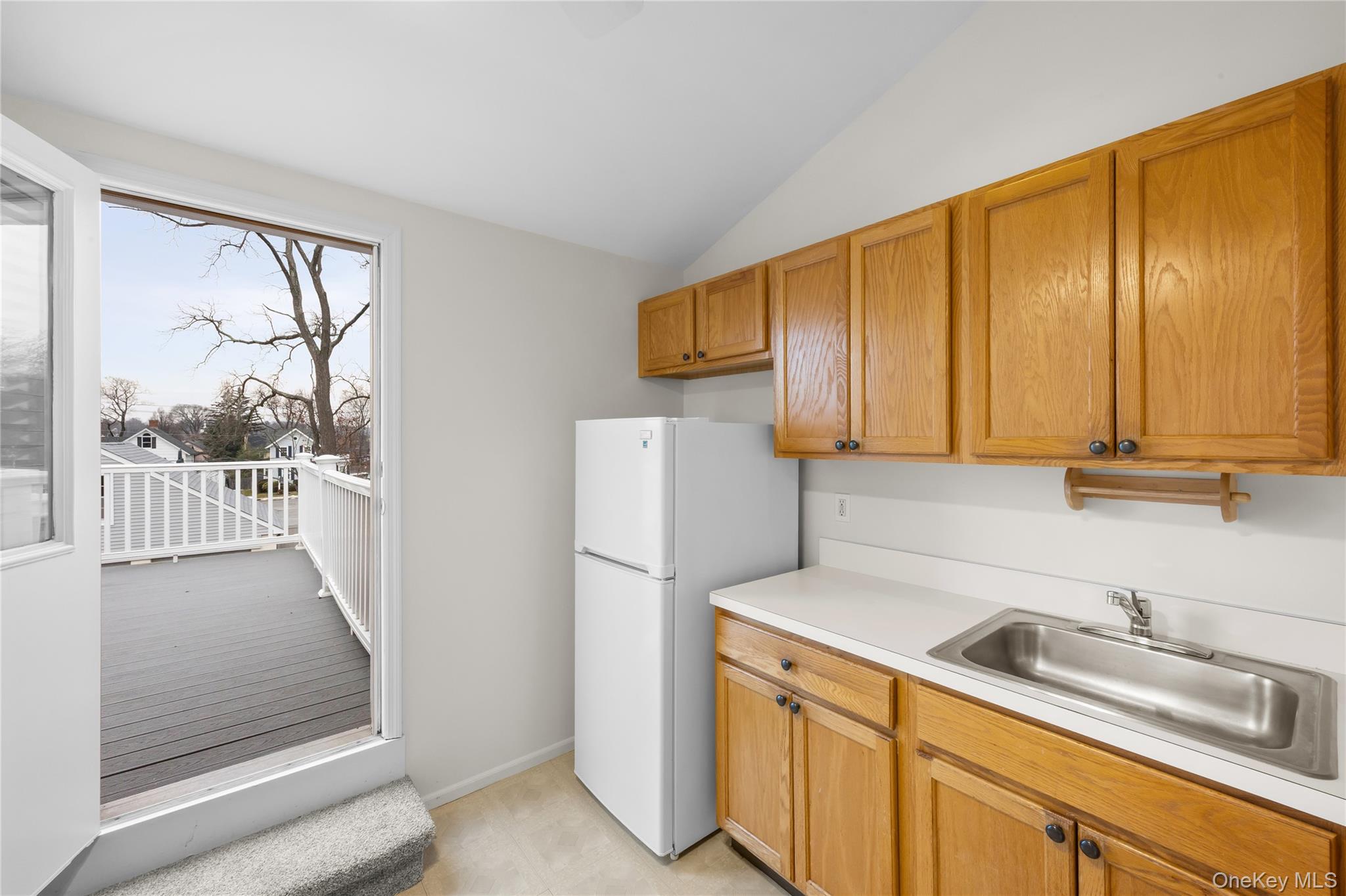 17 Fairview Street # A, Huntington, NY 11743