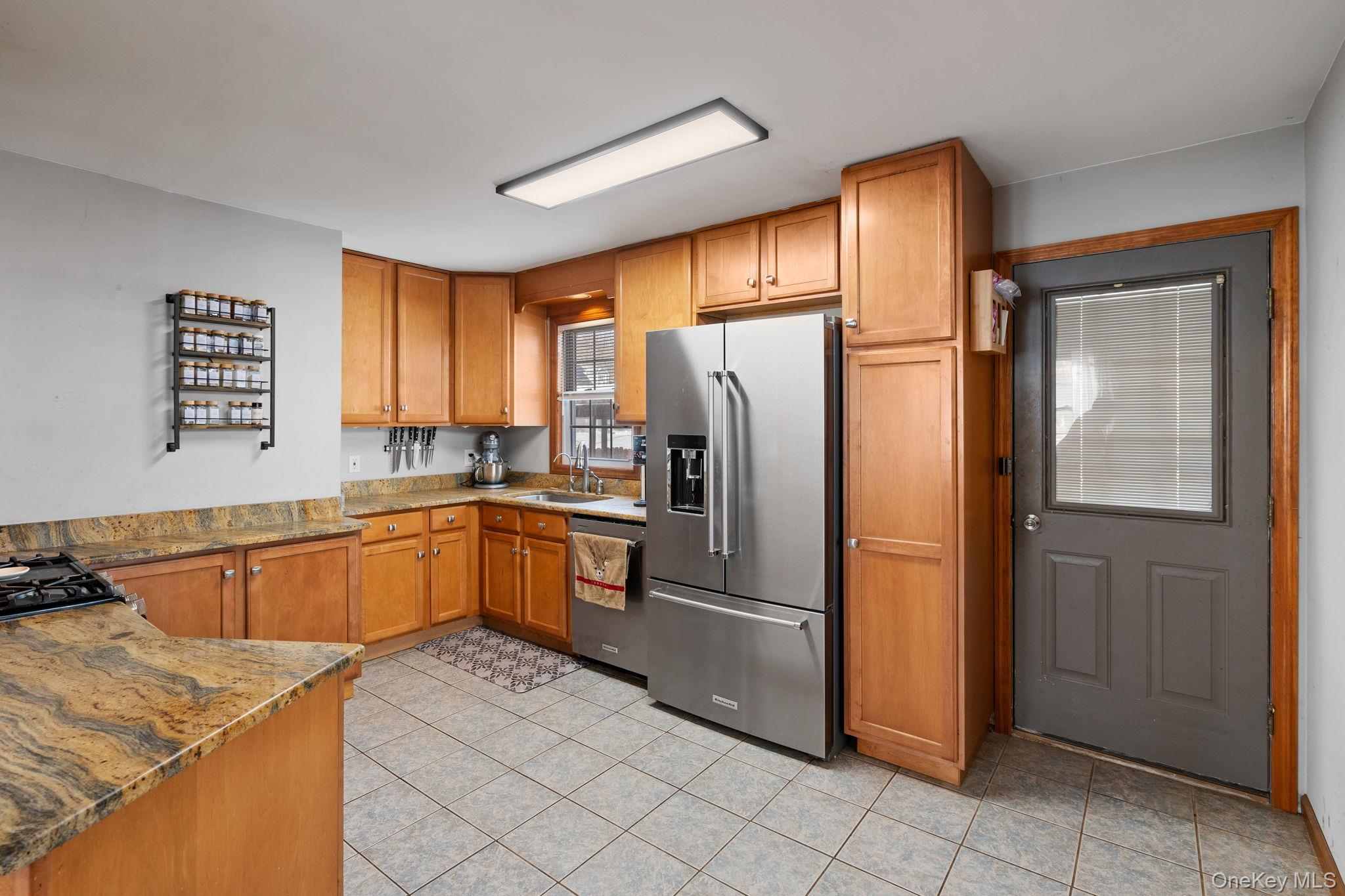 106 John Street, Maybrook, NY 12543