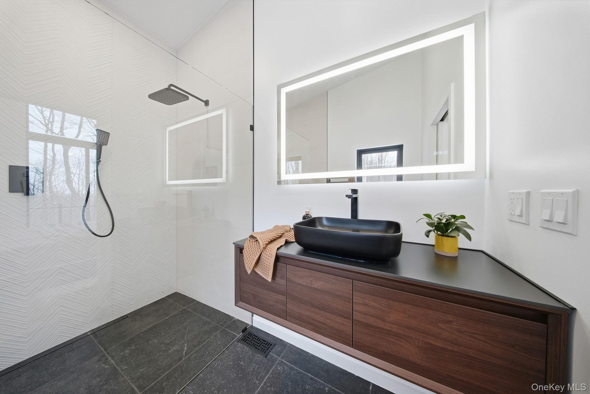 84 Skyline Drive, Neversink, NY 12765