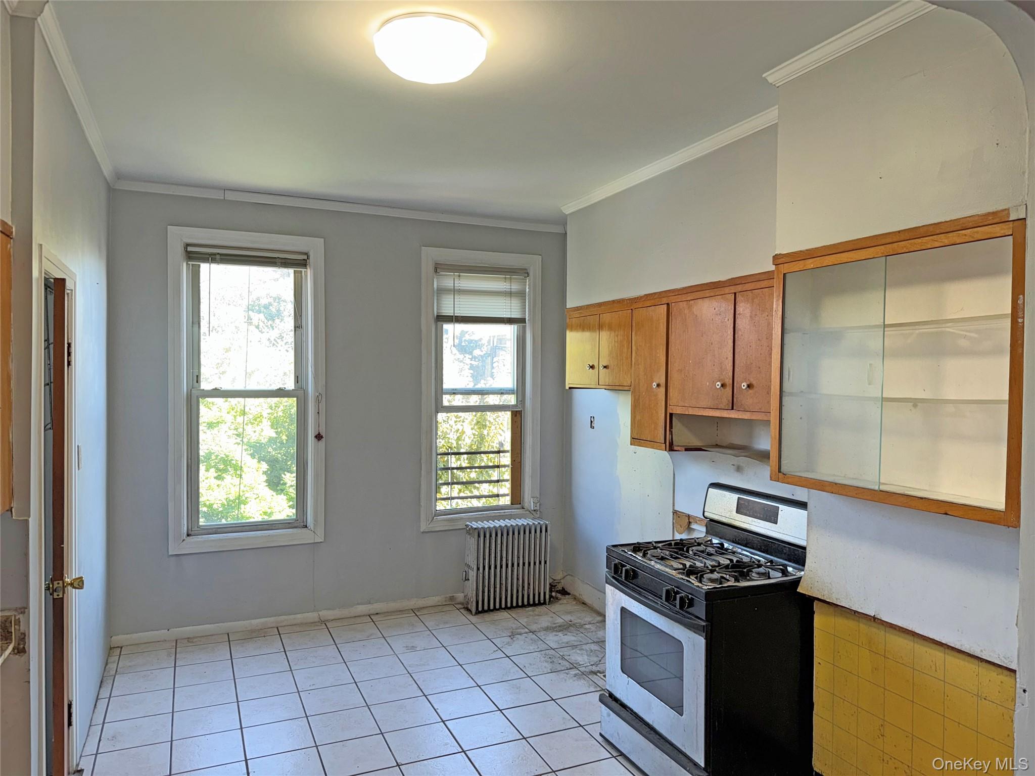 68-09 60th Street, Ridgewood, NY 11385