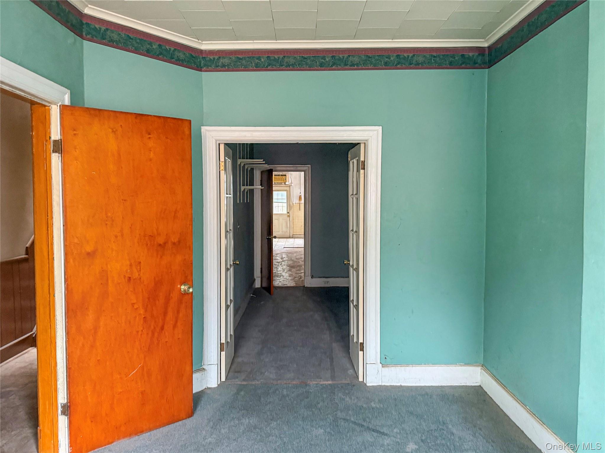 68-09 60th Street, Ridgewood, NY 11385