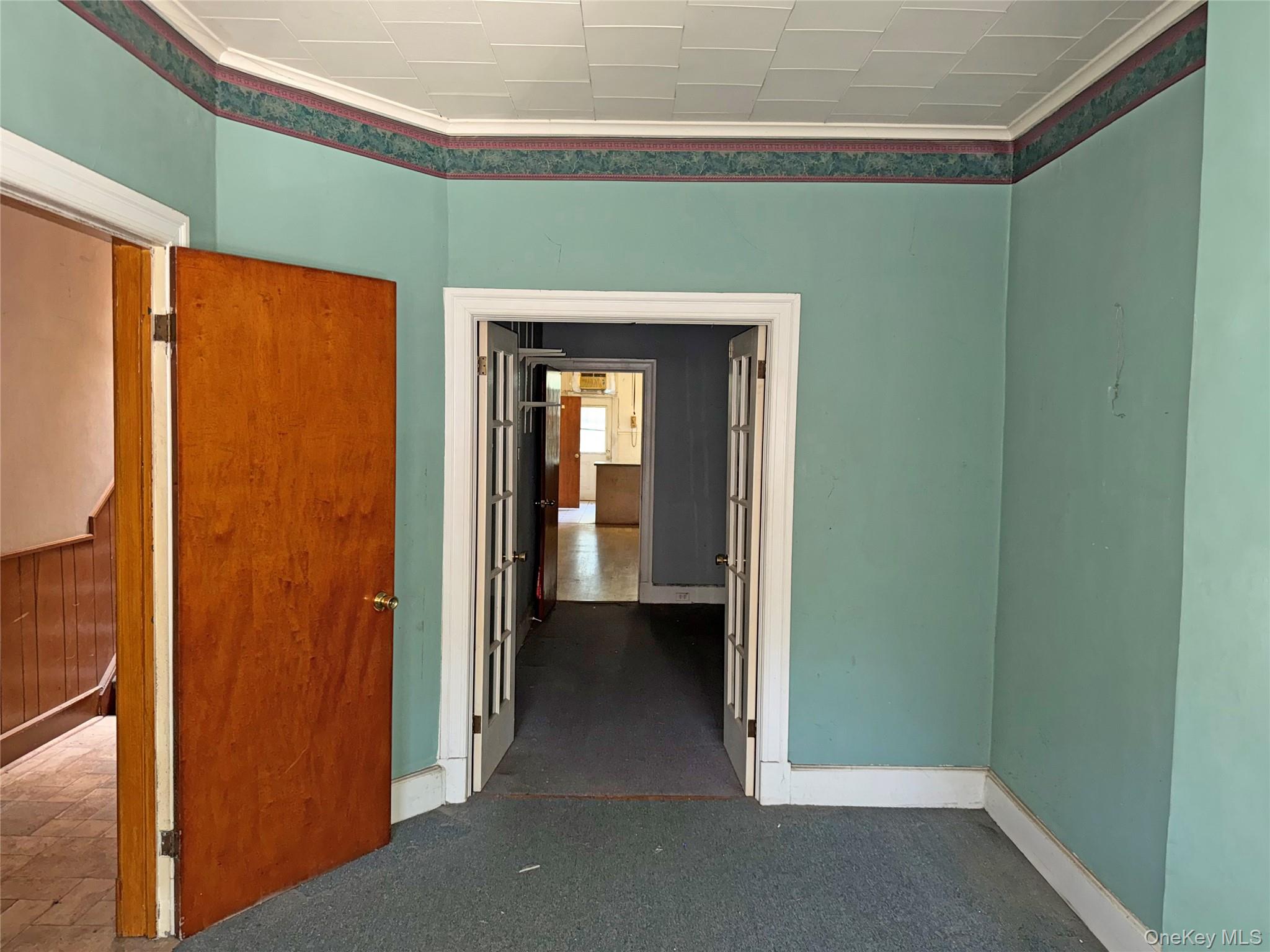 68-09 60th Street, Ridgewood, NY 11385