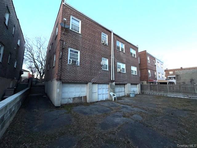 2832 Harding Avenue, Bronx, NY 10465