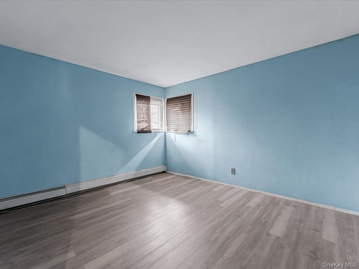 22 Mason Street, Hempstead, NY 11550