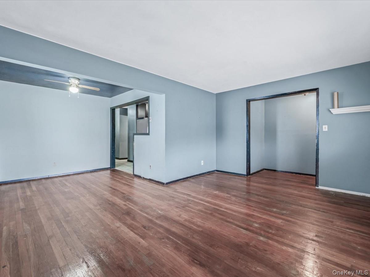 22 Mason Street, Hempstead, NY 11550