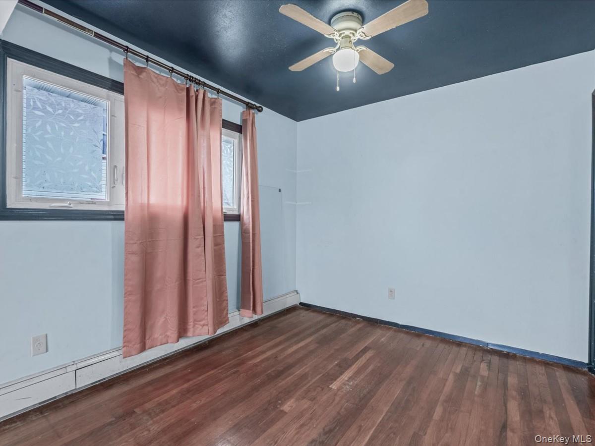 22 Mason Street, Hempstead, NY 11550