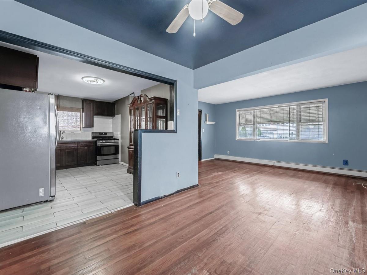 22 Mason Street, Hempstead, NY 11550