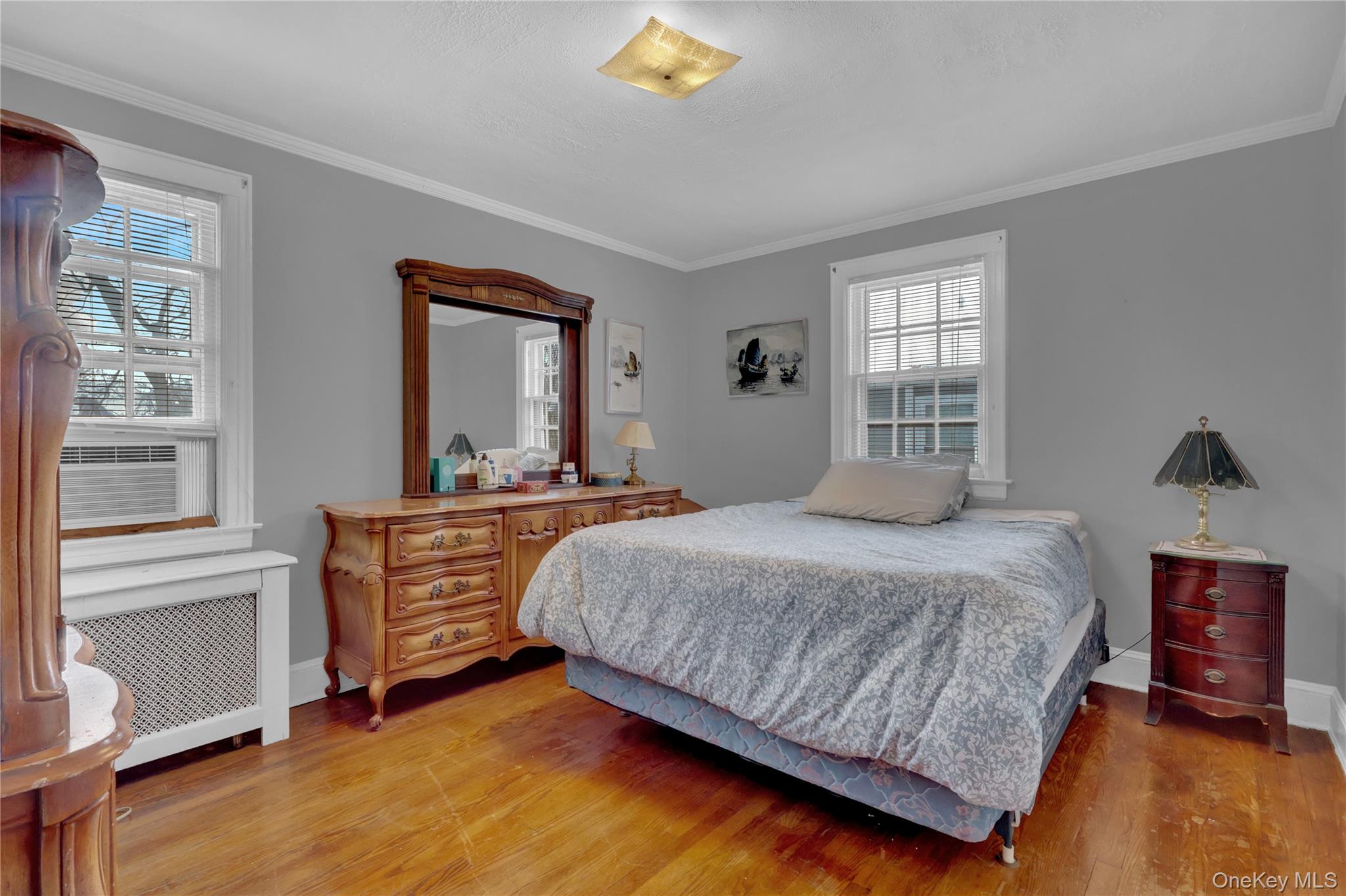 15 Donald Place, East Rockaway, NY 11518