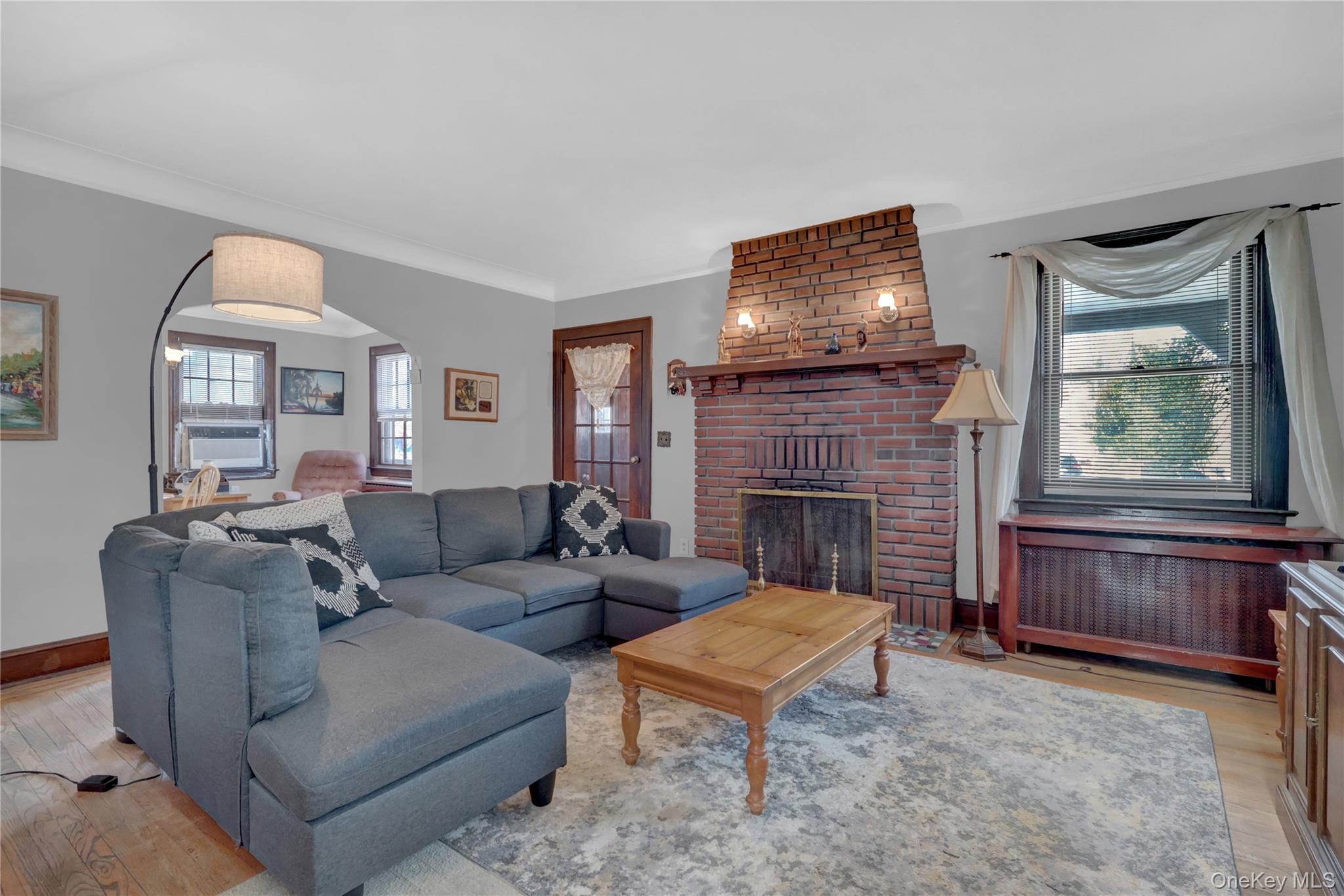 15 Donald Place, East Rockaway, NY 11518