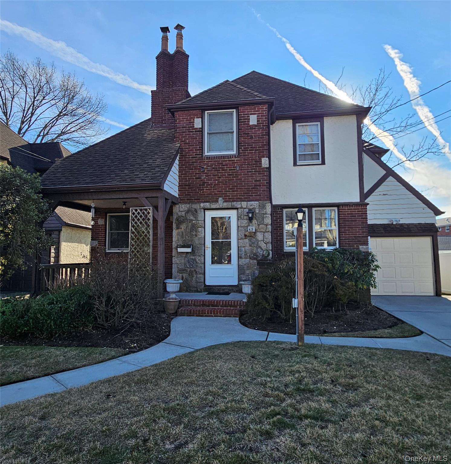 15 Donald, East Rockaway, NY 11518