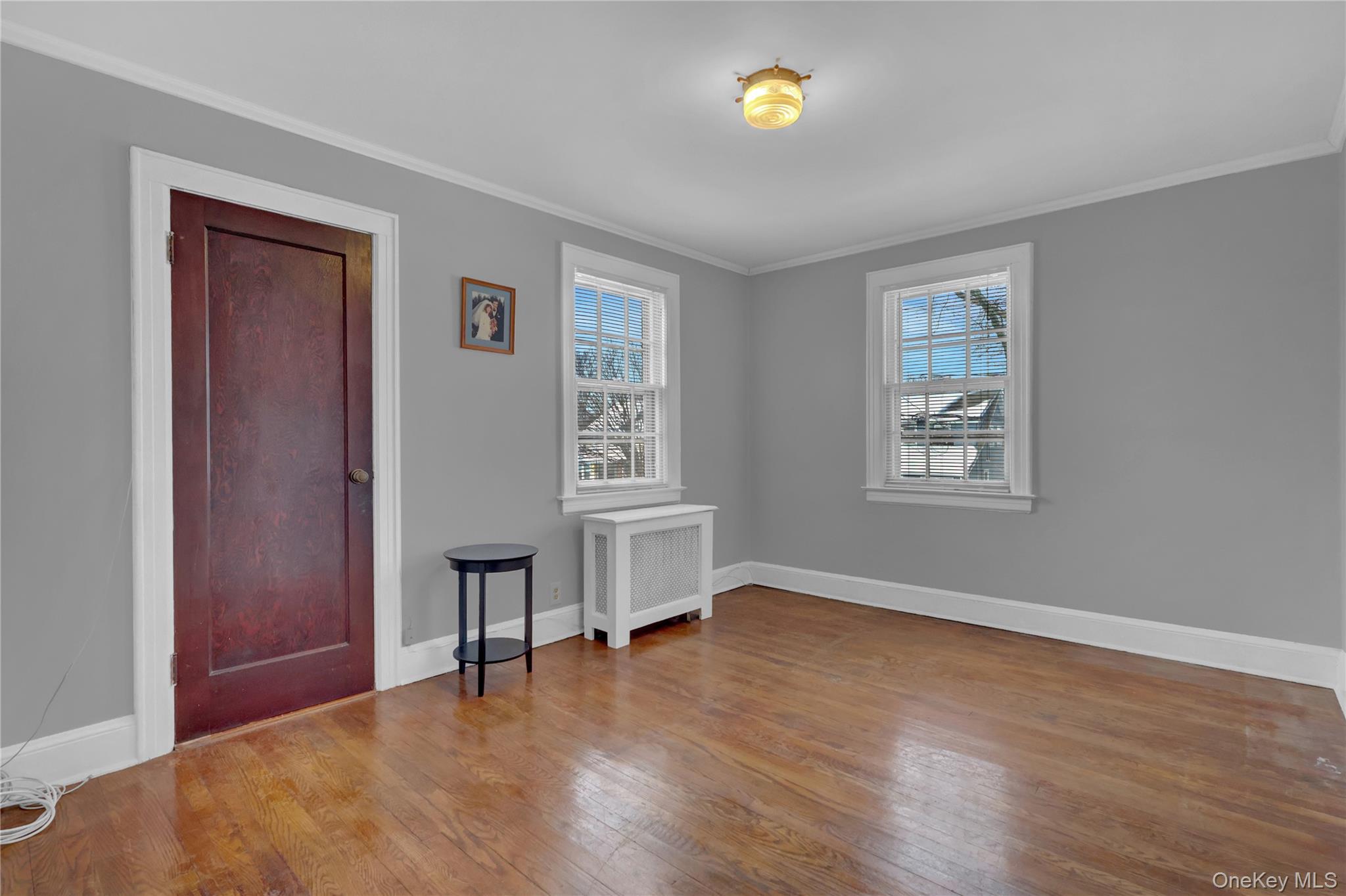 15 Donald Place, East Rockaway, NY 11518